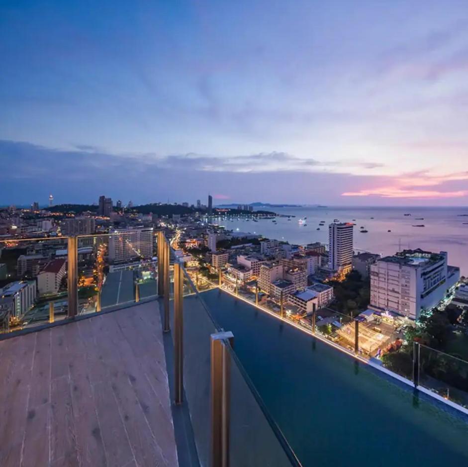 Apartamento The Base Pattaya Exterior foto