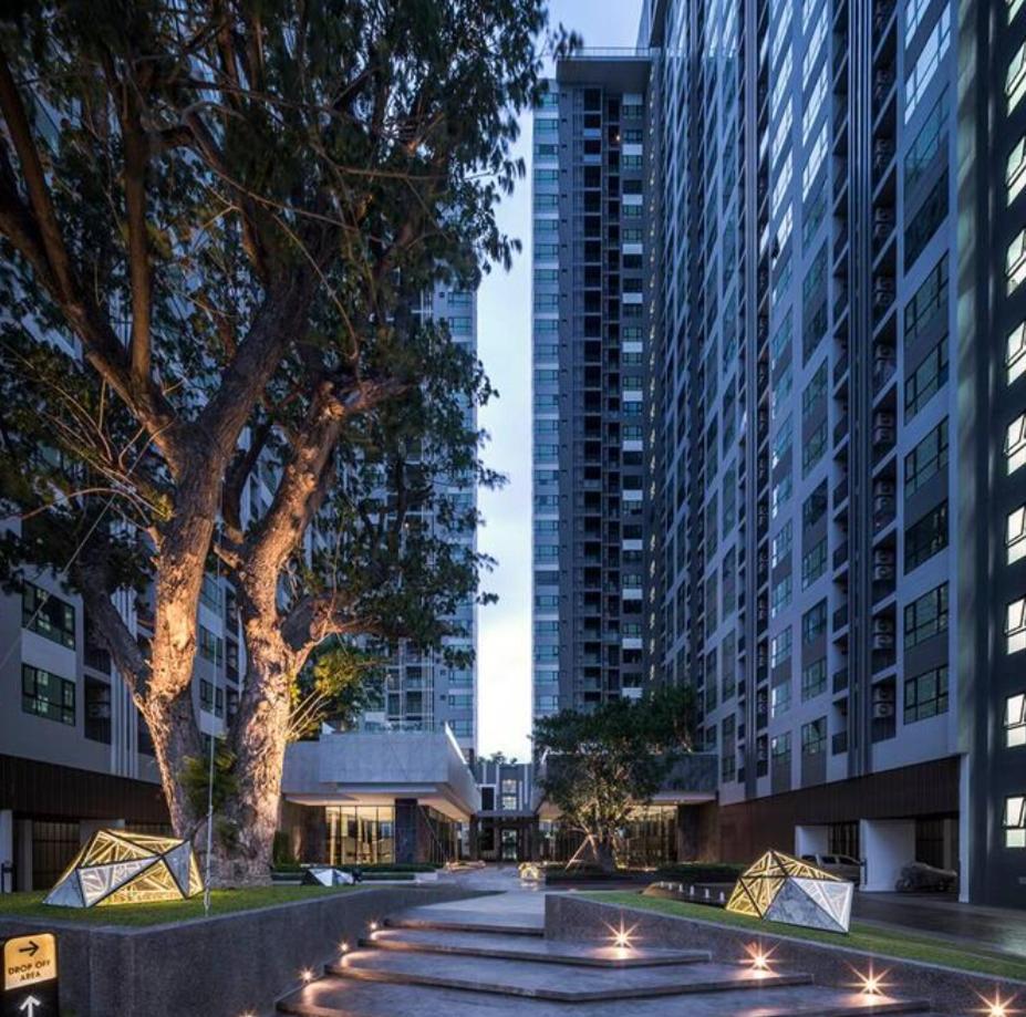 Apartamento The Base Pattaya Exterior foto