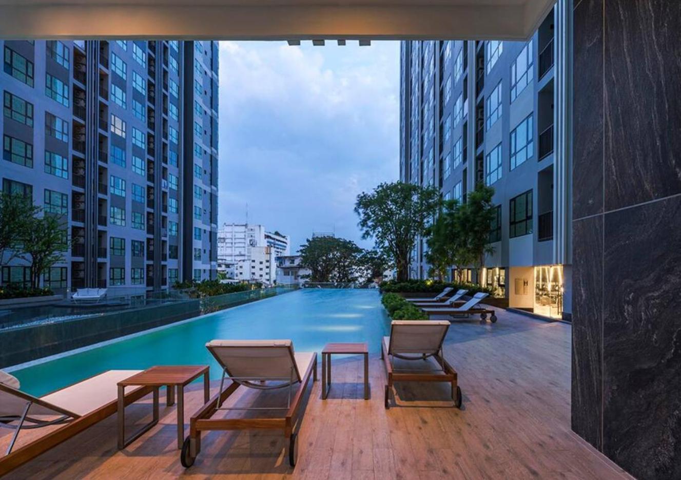 Apartamento The Base Pattaya Exterior foto