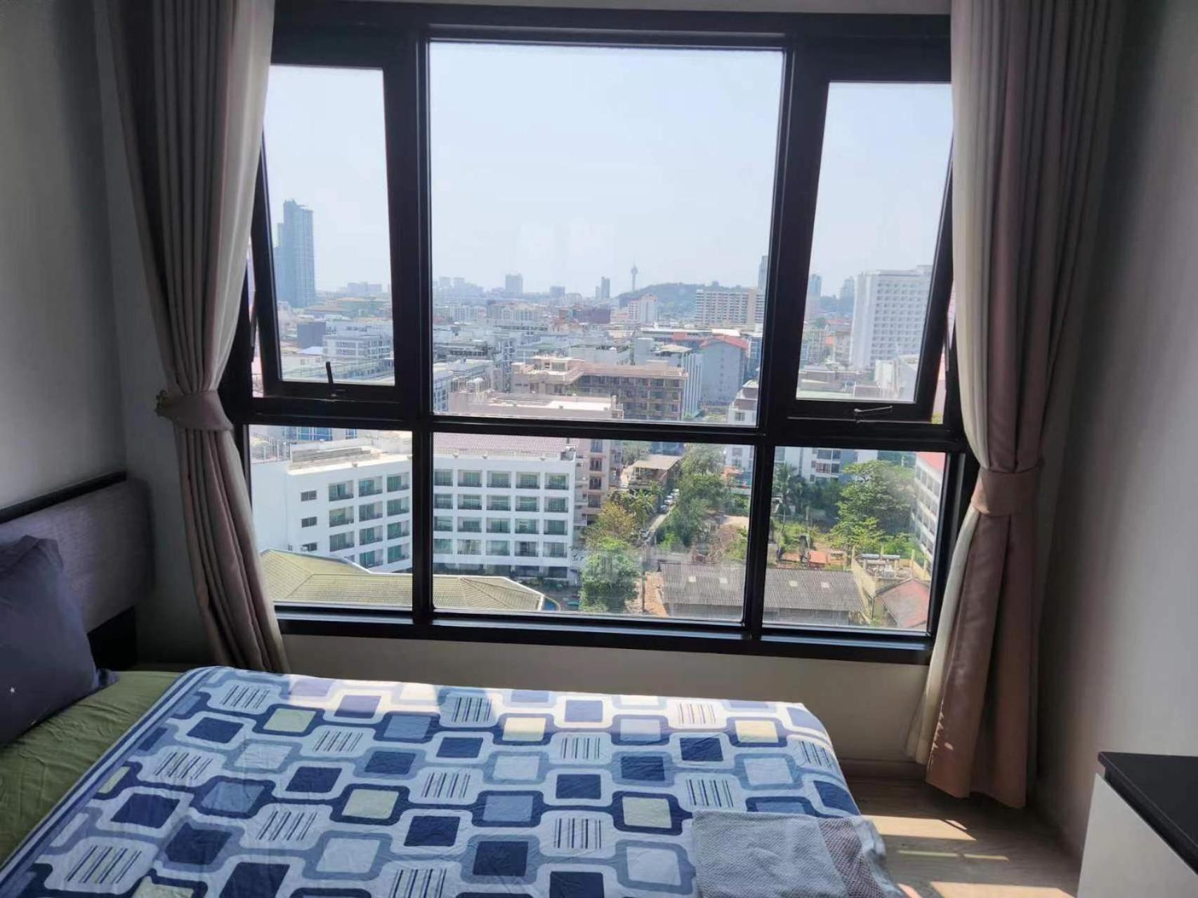 Apartamento The Base Pattaya Exterior foto